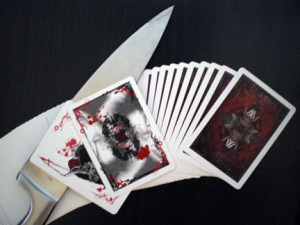 Карты игральные кровь и нож