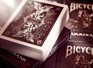 Игральные карты Bicycle Guardians купить