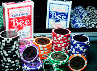 Покерный набор Ultimate 300 фишек купить